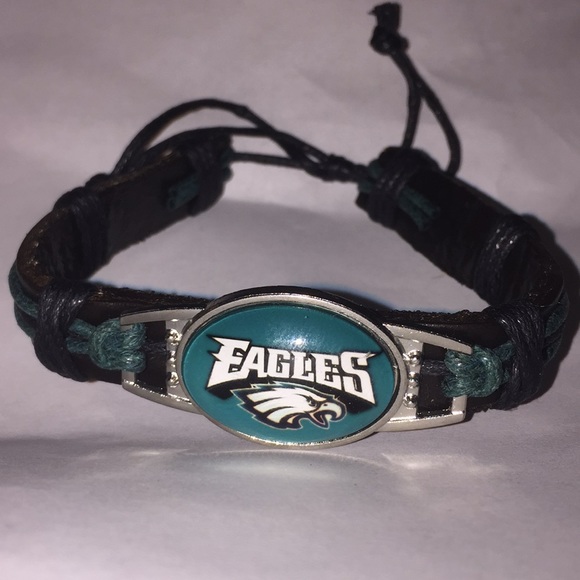New NFL football bracelets - Picture 2 of 6